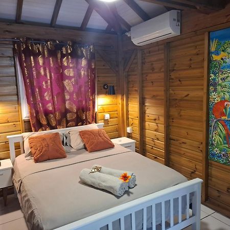 Отель Gwada Fun Habitation Сен-Клод Экстерьер фото